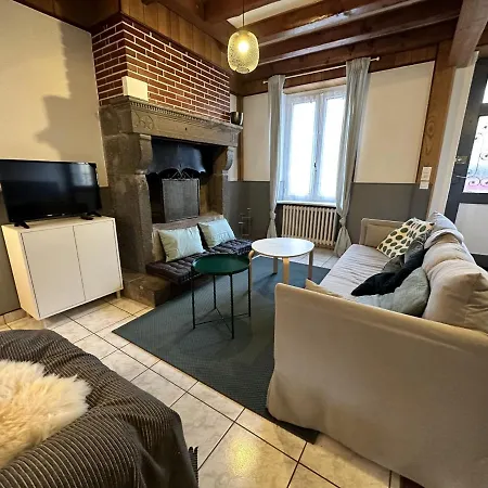 Holiday home Maison La Bourboule, 5 Pieces, 8 Personnes - Fr-1-667-47 *