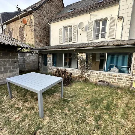 Maison La Bourboule, 5 Pieces, 8 Personnes - Fr-1-667-47 * La Bourboule